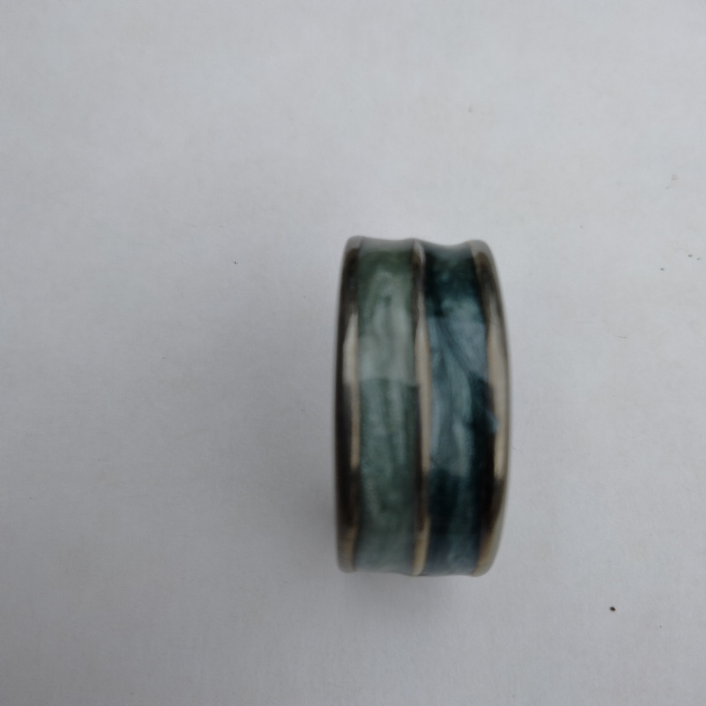 Vintage Green Enameled Half Hoop Earrings Pierced Silver Tone - Picture 7 of 9